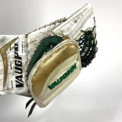Vaughn V7 XF Carbon - Used Pro Stock Goalie Glove (White/Green/Gold) 9 Vaughn V7 XF Carbon - Used Pro Stock Goalie Glove (White/Green/Gold) -Hockey Stick Man Photo2023 04 26 65344PM