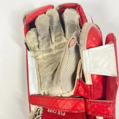 Vaughn Velocity V9 - Used Pro Stock Goalie Blocker (Red/White) -Hockey Stick Man Photo2023 05 02 44427PM