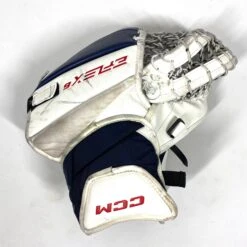 CCM Extreme Flex 6 - Used Goalie Glove (Red/White/Blue) 7 CCM Extreme Flex 6 - Used Goalie Glove (Red/White/Blue) -Hockey Stick Man Photo2023 07 04 60022PM