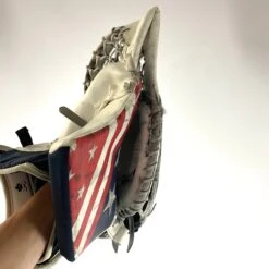 CCM Extreme Flex 6 - Used Goalie Glove (Red/White/Blue) 9 CCM Extreme Flex 6 - Used Goalie Glove (Red/White/Blue) -Hockey Stick Man Photo2023 07 04 60101PM