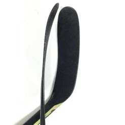 Warrior Alpha LX Pro -Hockey Stick Man Photo2023 08 16 23838PM